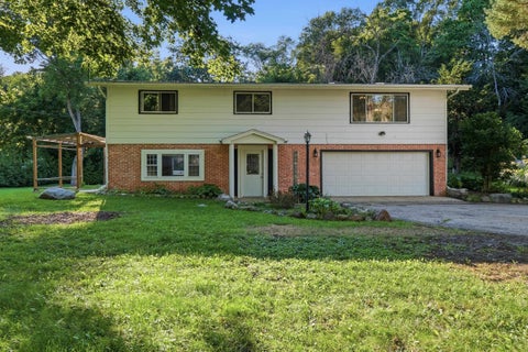 Photo of 121 Seminole Drive, Edgerton, WI 53534 (MLS # 2030955)