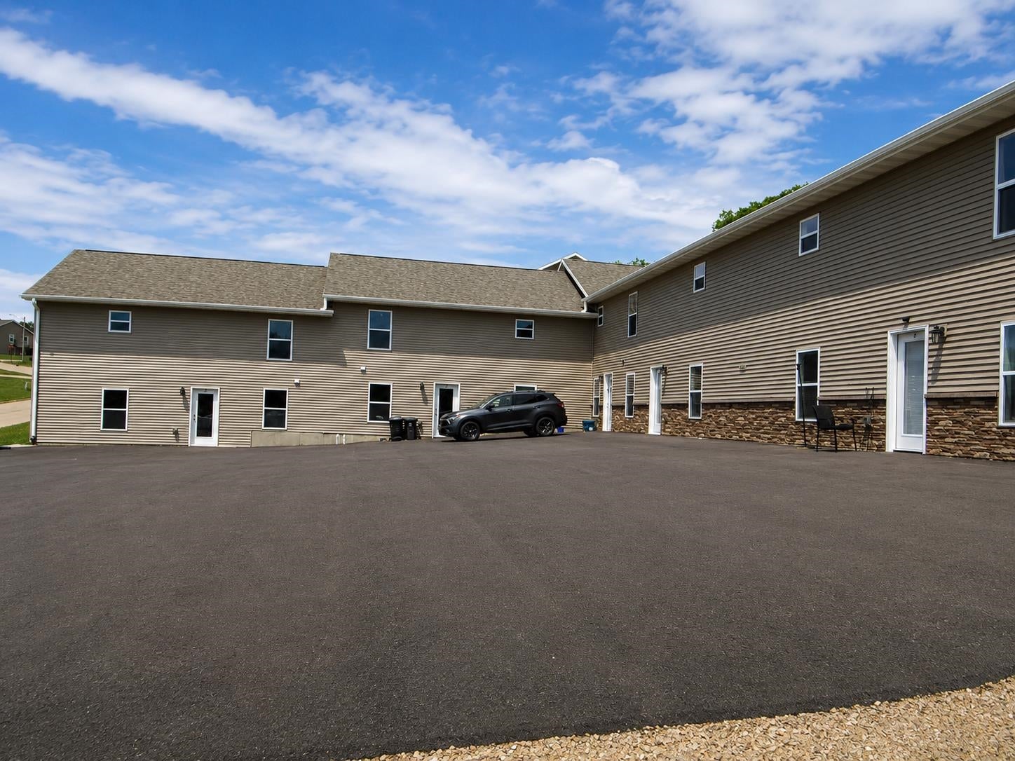 1020 and 1040 Fox Ridge Road