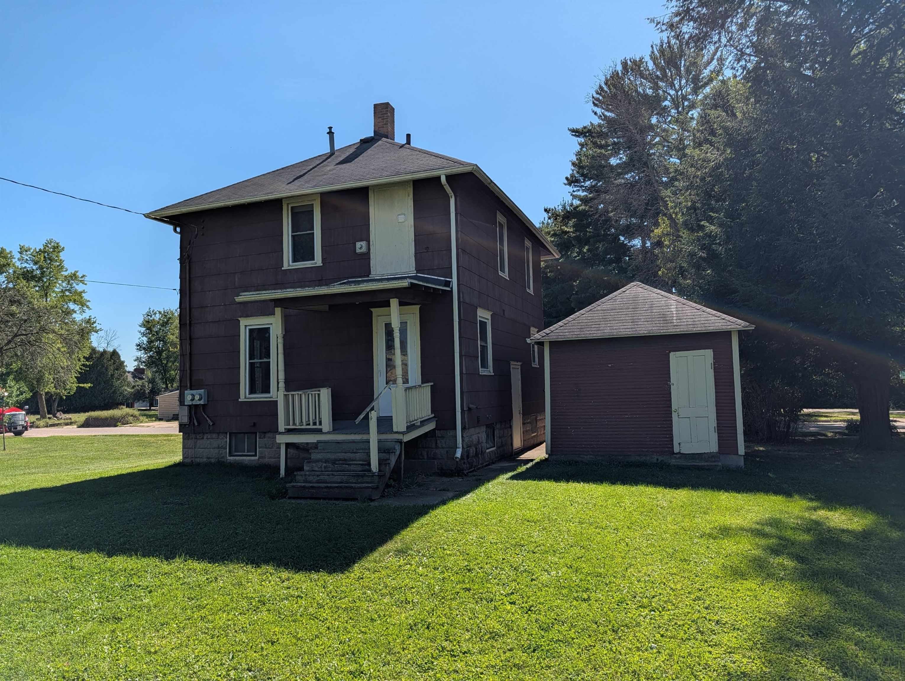 615 Division Street
