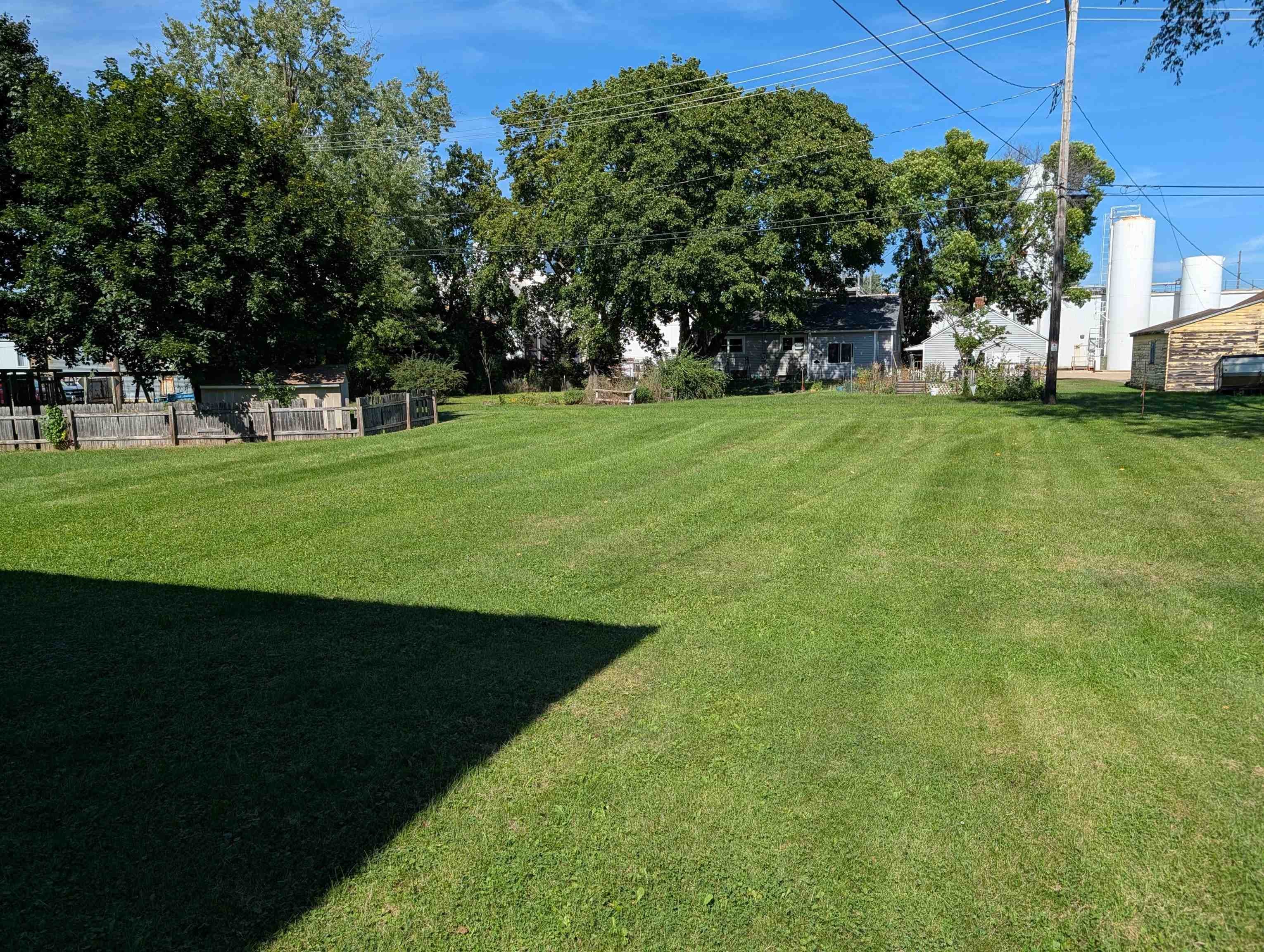 615 Division Street