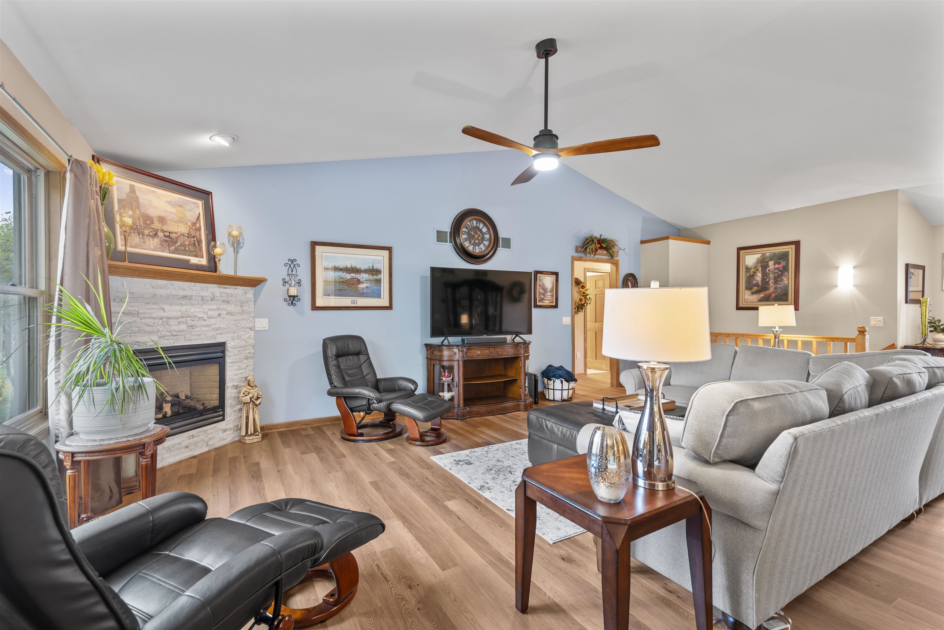 Stoughton, Wisconsin 53589, United States, 3 Bedrooms Bedrooms, ,3 BathroomsBathrooms,Residential,Active,178076