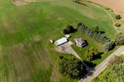 Tiny photo for N3825 County Road N, Markesan, WI 53946 (MLS # 2010156)