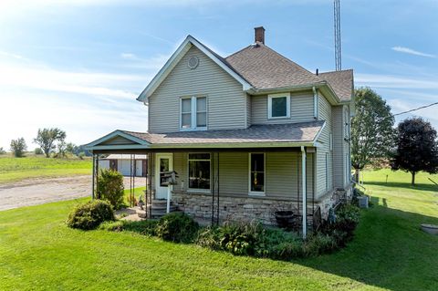 Tiny photo for N3825 County Road N, Markesan, WI 53946 (MLS # 2010156)