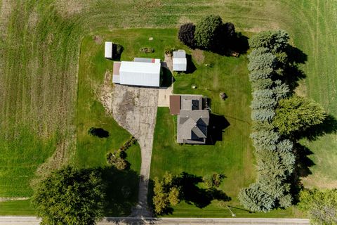 Tiny photo for N3825 County Road N, Markesan, WI 53946 (MLS # 2010156)