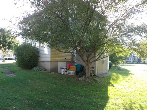 Tiny photo for 330 W Main Street, Princeton, WI 54968 (MLS # 2008867)