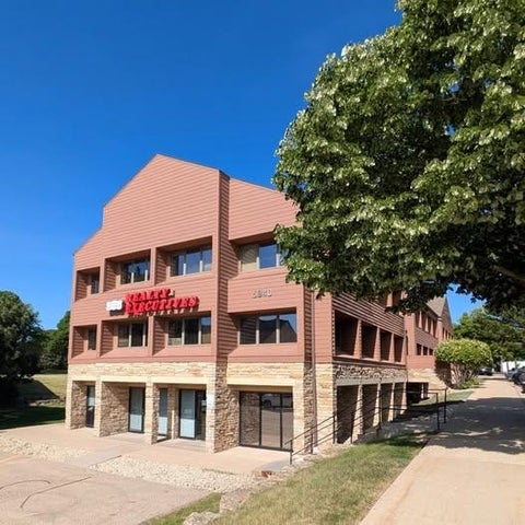 Photo of 5940 Seminole Centre Court, Fitchburg, WI 53711 (MLS # 2033688)