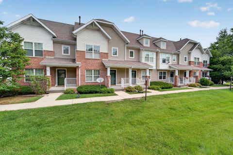 Photo of 707 Cricket Lane 5 #5, Middleton, WI 53562 (MLS # 2027562)