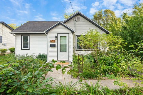 Photo of 608 Gary Street, Madison, WI 53716 (MLS # 2032466)