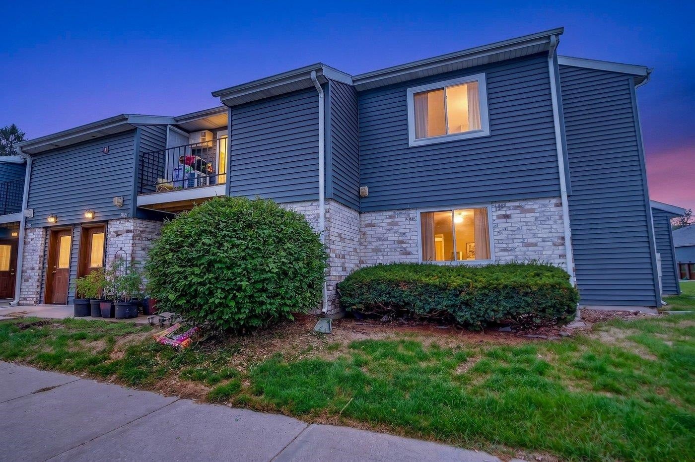 1403 Whispering Pines Way
