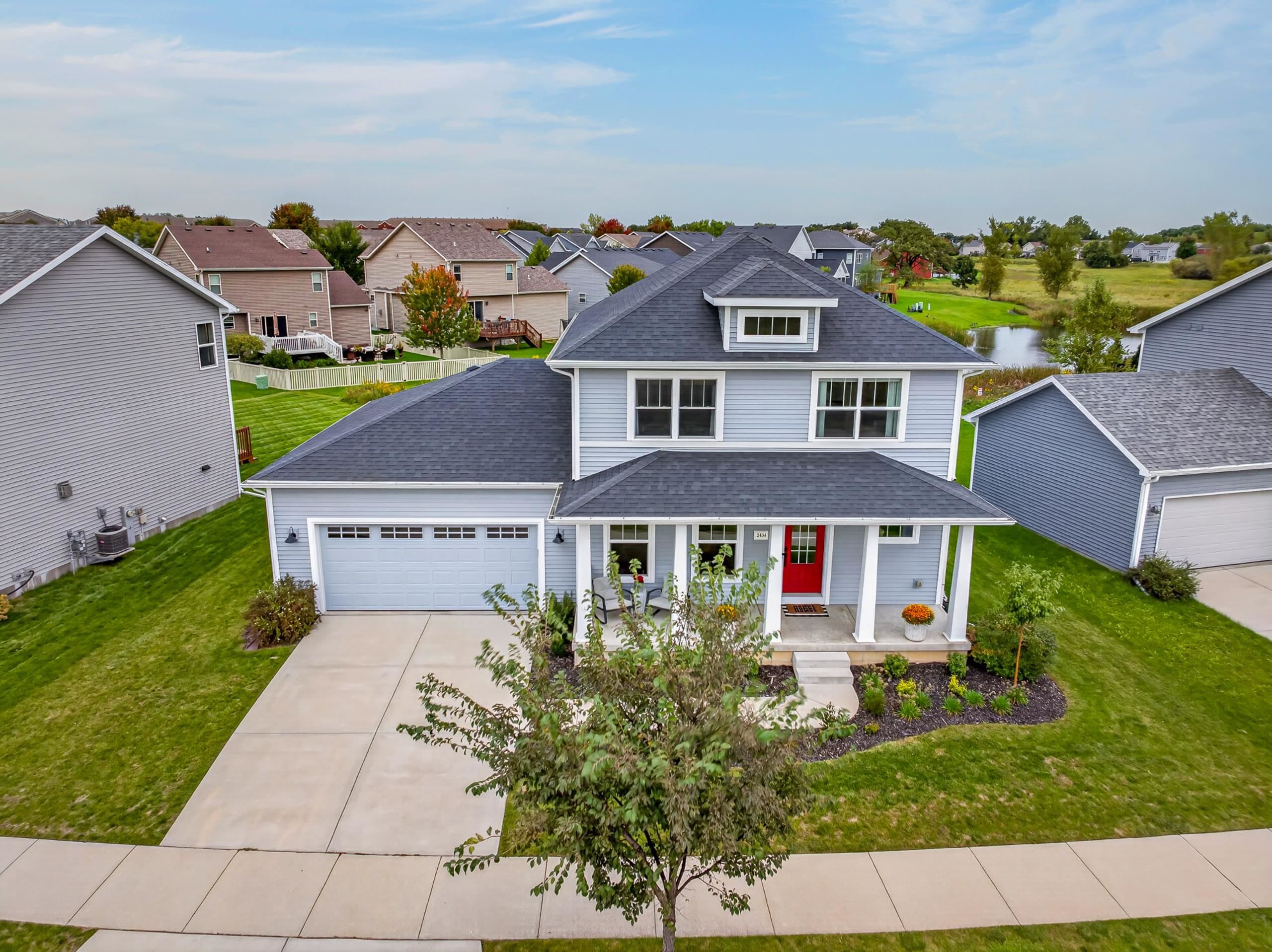 2434 Leopold Way