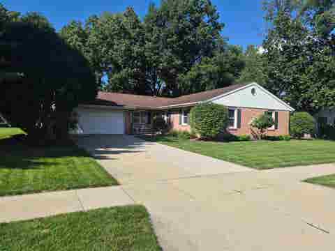 Photo of 3211 Briar Crest Drive, Janesville, WI 53546 (MLS # 2030783)