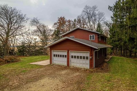 Tiny photo for 6689 Purcell Road, Belleville, WI 53508 (MLS # 2012734)