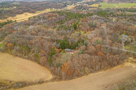 Tiny photo for 6689 Purcell Road, Belleville, WI 53508 (MLS # 2012734)