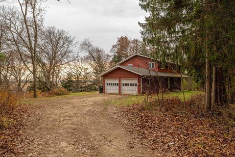 Tiny photo for 6689 Purcell Road, Belleville, WI 53508 (MLS # 2012734)