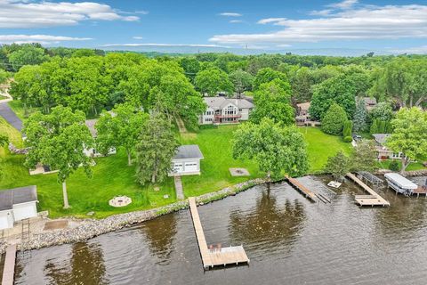 Photo of 546 W Main Street, Merrimac, WI 53561 (MLS # 2025214)