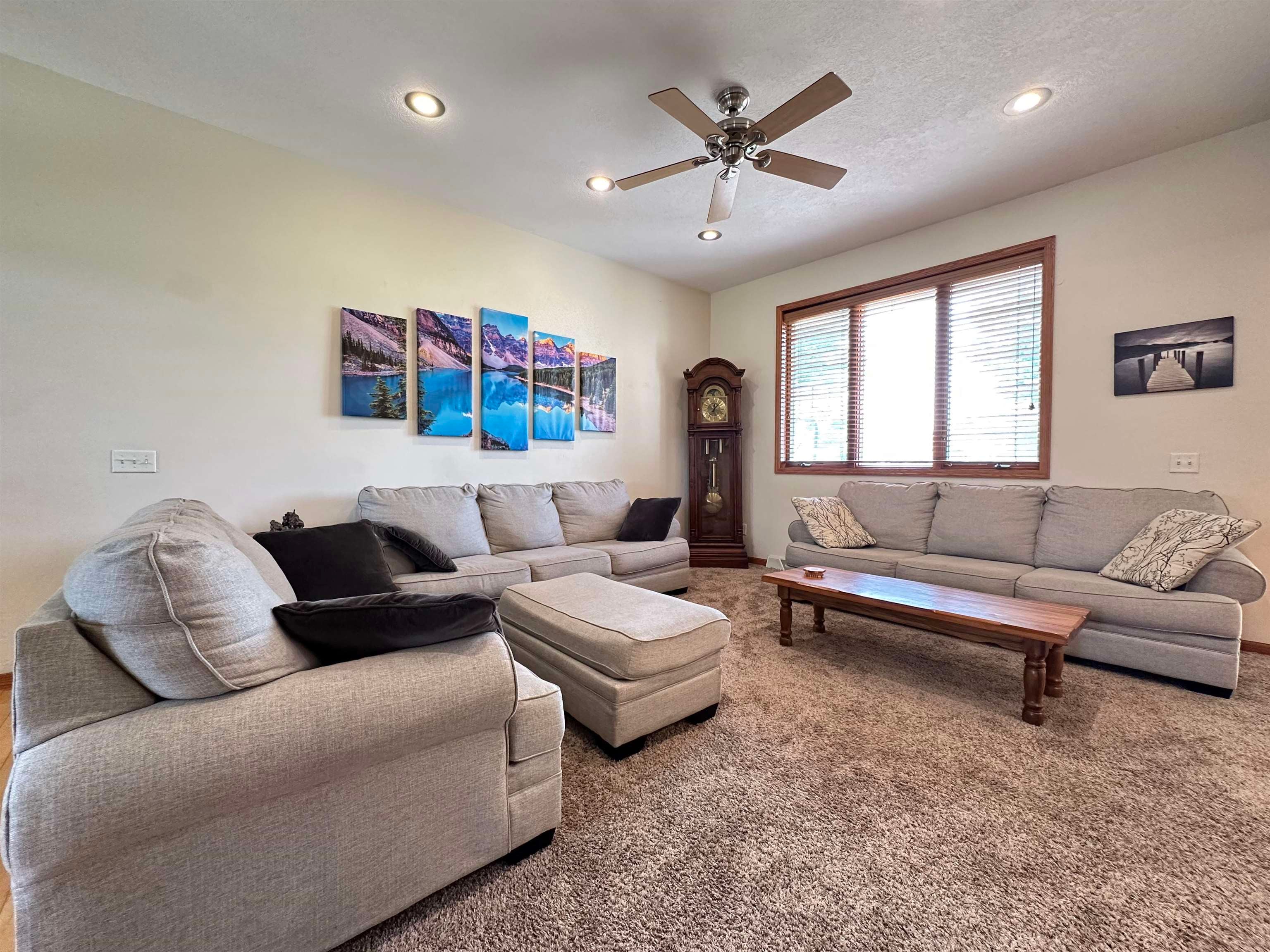 897 Tower Hill Drive - Photo 4