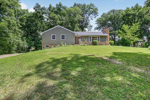 Photo of 2547 S Florence Drive, Beloit, WI 53511 (MLS # 2026220)