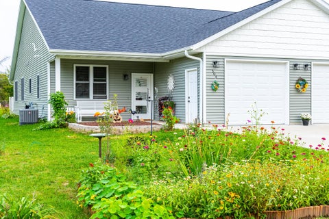 Photo of 504 E 8th Avenue, Brodhead, WI 53520 (MLS # 2034999)