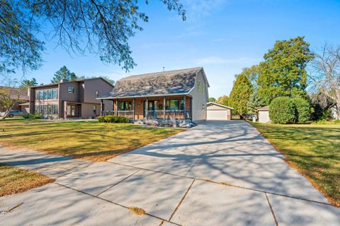 Photo of 749 Bragg Street, Fond Du Lac, WI 54935 (MLS # 2010658)