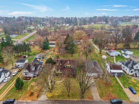 Tiny photo for 615 S Wisconsin Street, Mineral Point, WI 53565 (MLS # 2012577)