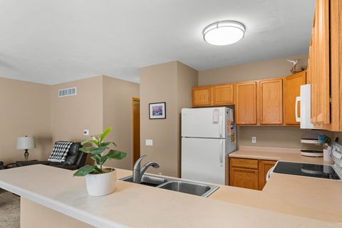 Tiny photo for 388 Alpine Meadow Circle, Oregon, WI 53575 (MLS # 2012523)