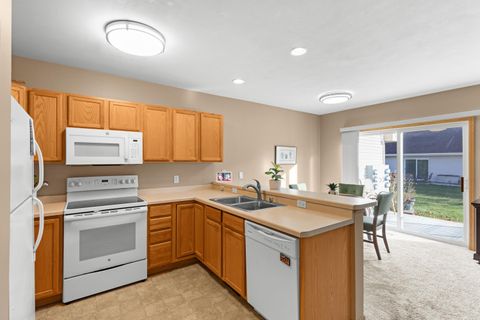 Tiny photo for 388 Alpine Meadow Circle, Oregon, WI 53575 (MLS # 2012523)