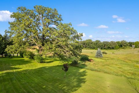 Tiny photo for W3541 Grouse Avenue, Pardeeville, WI 53954 (MLS # 2009112)