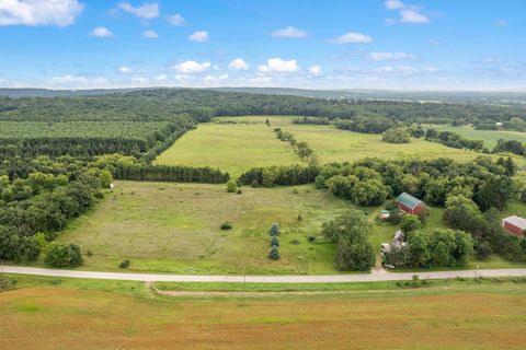 Tiny photo for W3541 Grouse Avenue, Pardeeville, WI 53954 (MLS # 2009112)