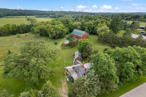 Tiny photo for W3541 Grouse Avenue, Pardeeville, WI 53954 (MLS # 2009112)