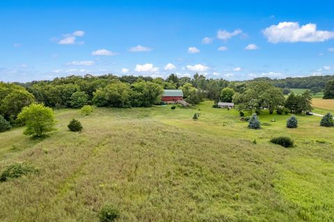 Tiny photo for W3541 Grouse Avenue, Pardeeville, WI 53954 (MLS # 2009112)