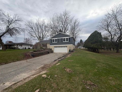 Photo of 331 Bowman Road, Wisconsin Dells, WI 53965 (MLS # 2020300)
