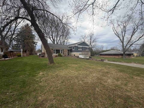 Photo of 331 Bowman Road, Wisconsin Dells, WI 53965 (MLS # 2020300)