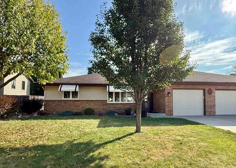 Photo of 1308 Winchester Place, Janesville, WI 53548 (MLS # 2010701)