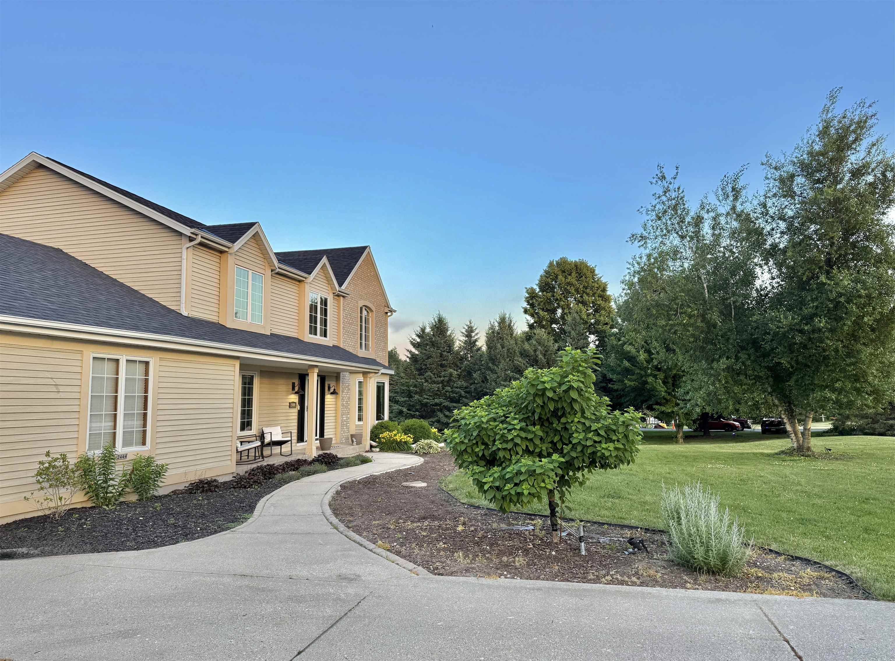2444 Ball Drive