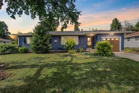 Photo of 4210 Sunnyside Crescent, Madison, WI 53704 (MLS # 2029706)
