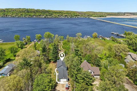 Photo of W10582 County Road V, Poynette, WI 53955 (MLS # 2022232)