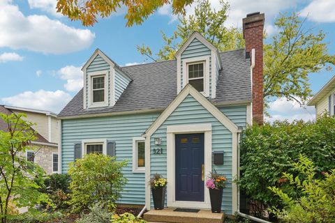 Photo of 821 Minakwa Drive, Madison, WI 53711 (MLS # 2010841)