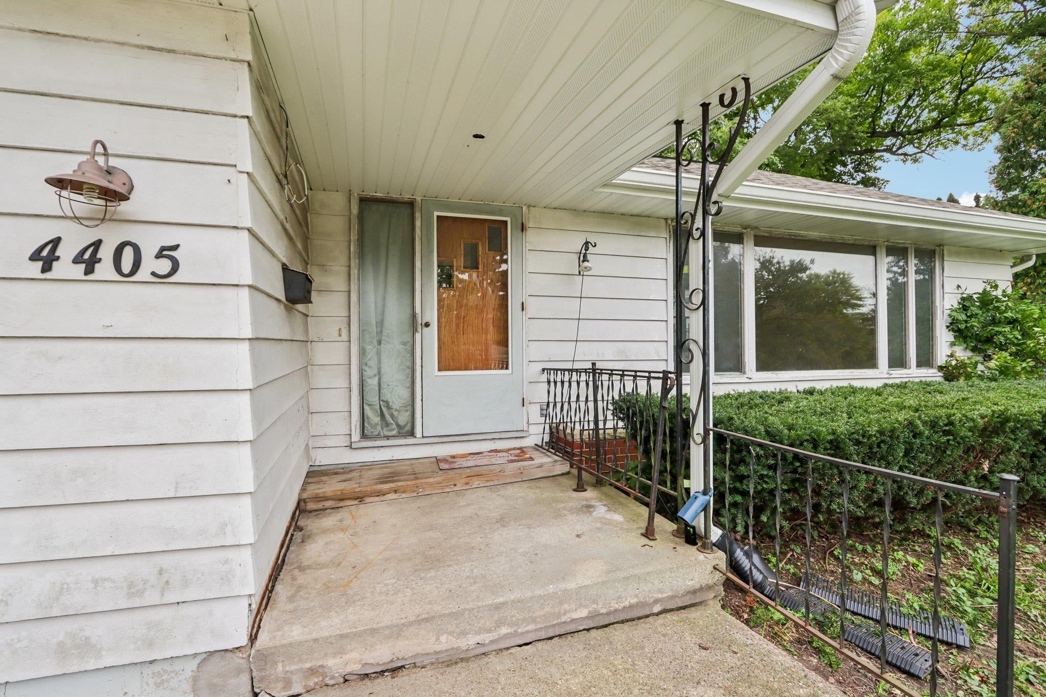 4405 Mineral Point Road