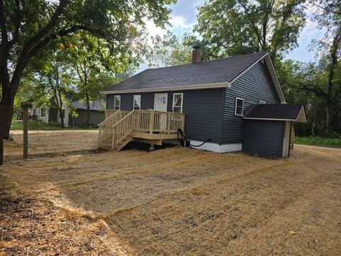 Photo of 604 N Maple Street, Orfordville, WI 53576 (MLS # 2010976)