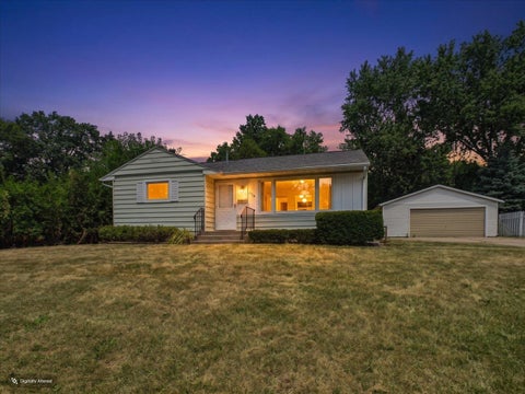 Photo of 1710 Thackeray Road, Madison, WI 53704 (MLS # 2029058)
