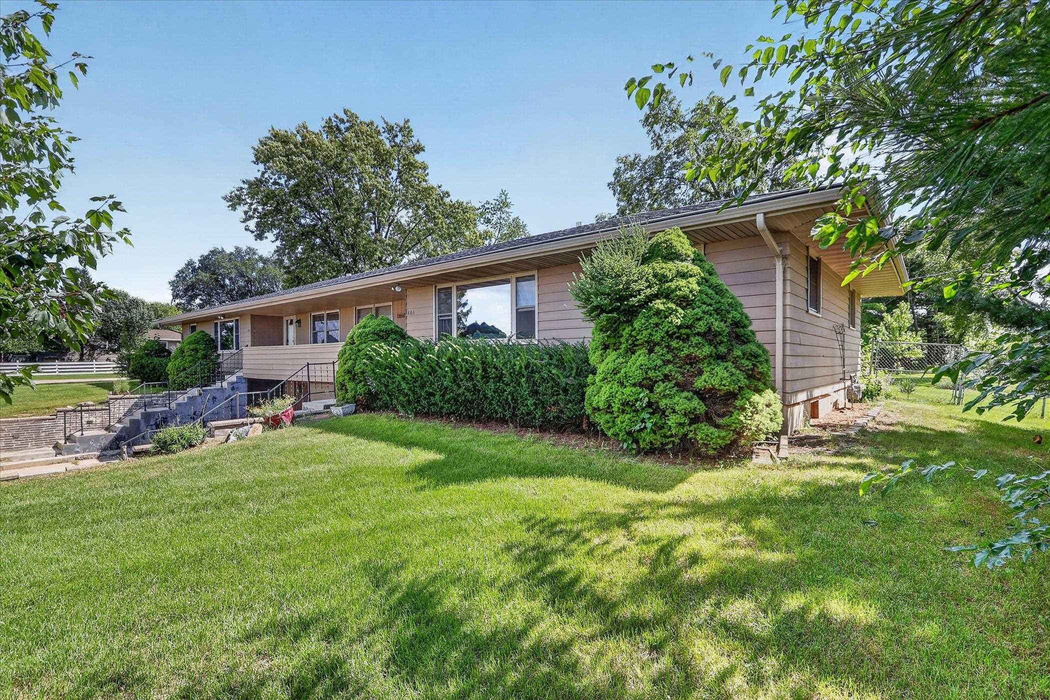 801 W Highway 11