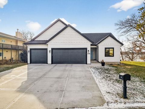Photo of 118 Palisade Court, Merrimac, WI 53561 (MLS # 2014798)