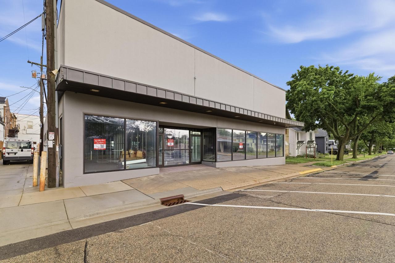 Photo 1 of 12 — 107 S Third Street, Delavan, WI 53115