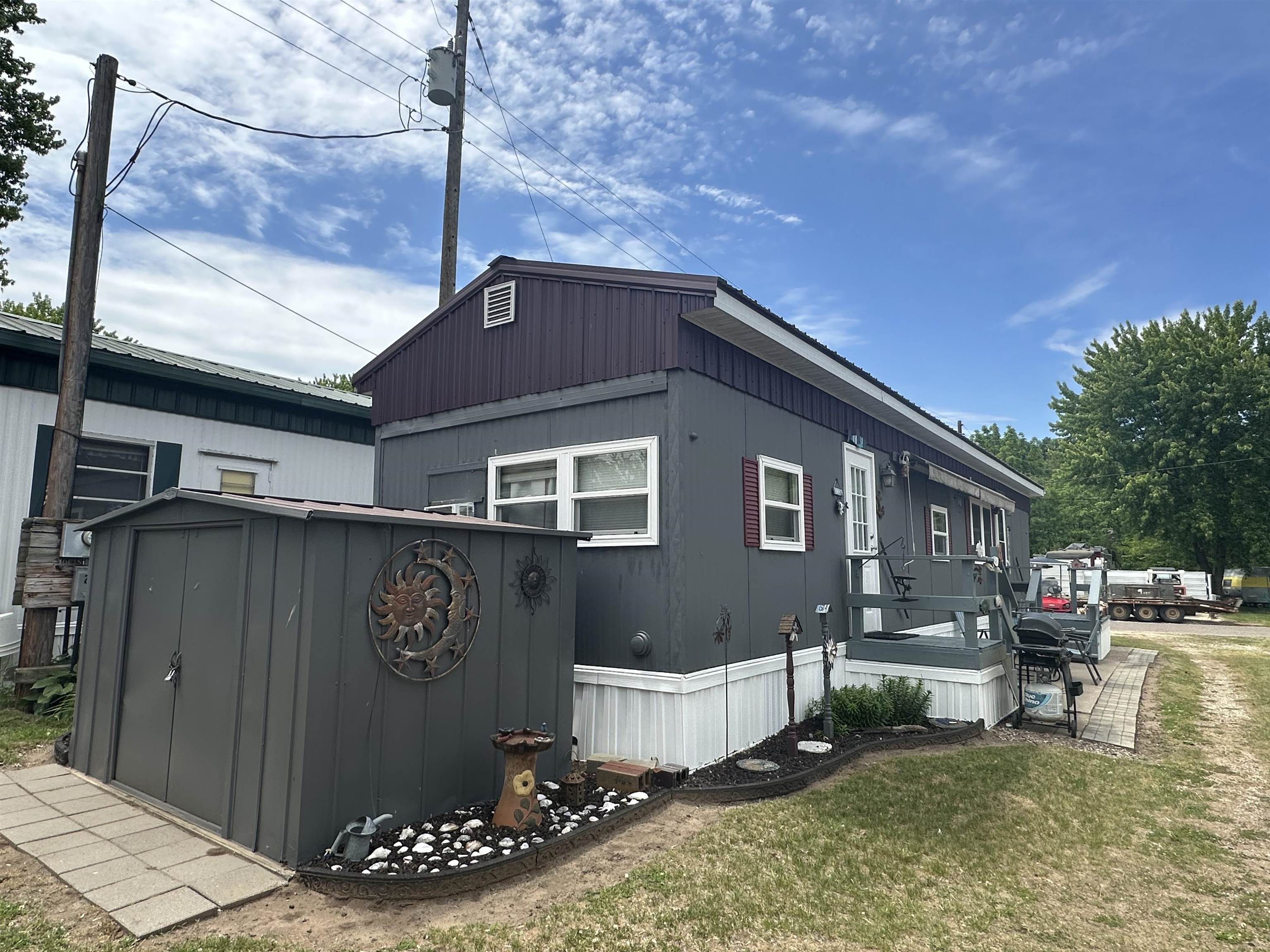 555 Ripley Court