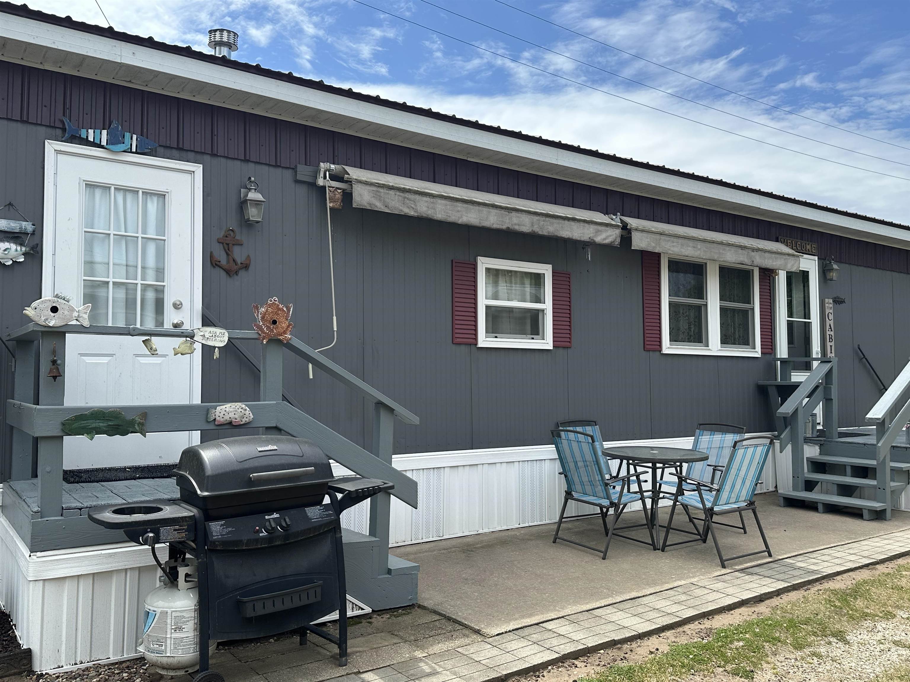 555 Ripley Court