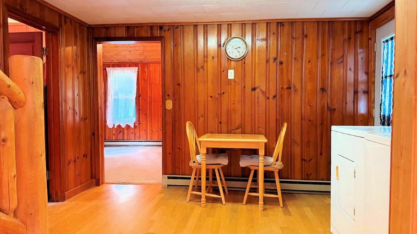 1404 River Road