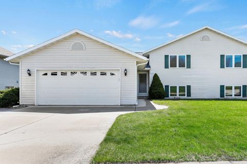 109 Jennifer Lane, Fall River, WI 53932 - #: 1998002
