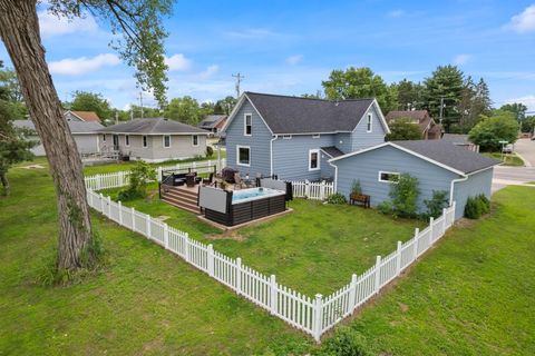Tiny photo for 315 Underwood Avenue, Montello, WI 53949 (MLS # 2005334)