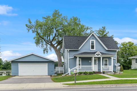 Tiny photo for 315 Underwood Avenue, Montello, WI 53949 (MLS # 2005334)