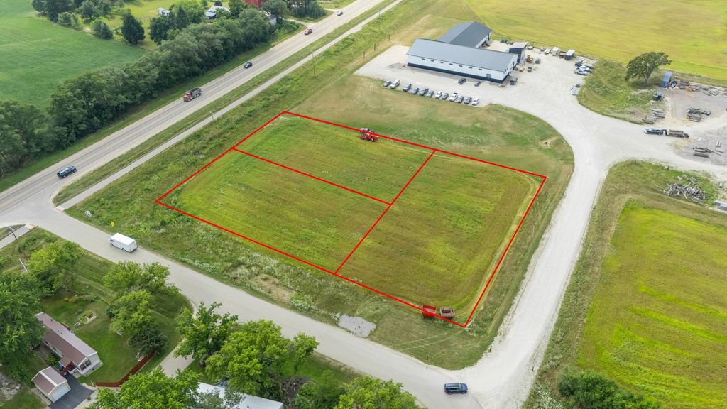 Photo for L2 KDR Court, Green Lake, WI 54941 (MLS # 2007566)